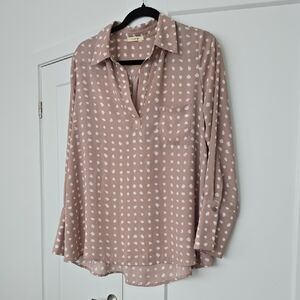 Pleione Dusty Rose Polka Dot V-Neck Blouse